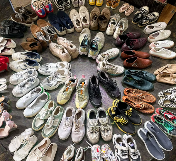 Picture of (VSR) A - SHOES YOUNG